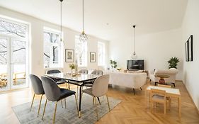 4Ty3 Apartments - Spacious Apartment In The Heart Of The 8Th District Is Calling